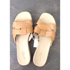 Universal Thread Women Cognac‎ Braided Slip On Flat Sandals Size 6